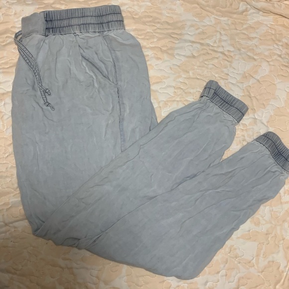 3/$20! Talula / joggers